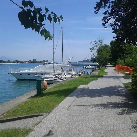Apartment Open Space La Pace - Tra Versilia E 5 Terre